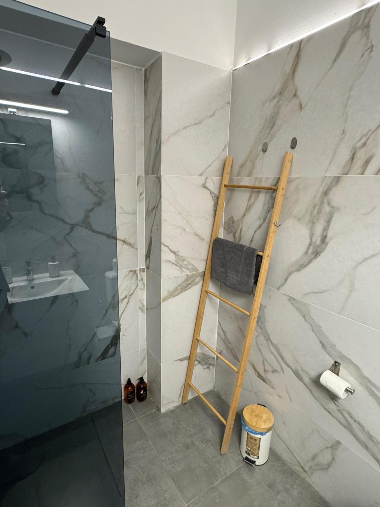 Afrodite Central Apartment By Vpn Athen Eksteriør billede